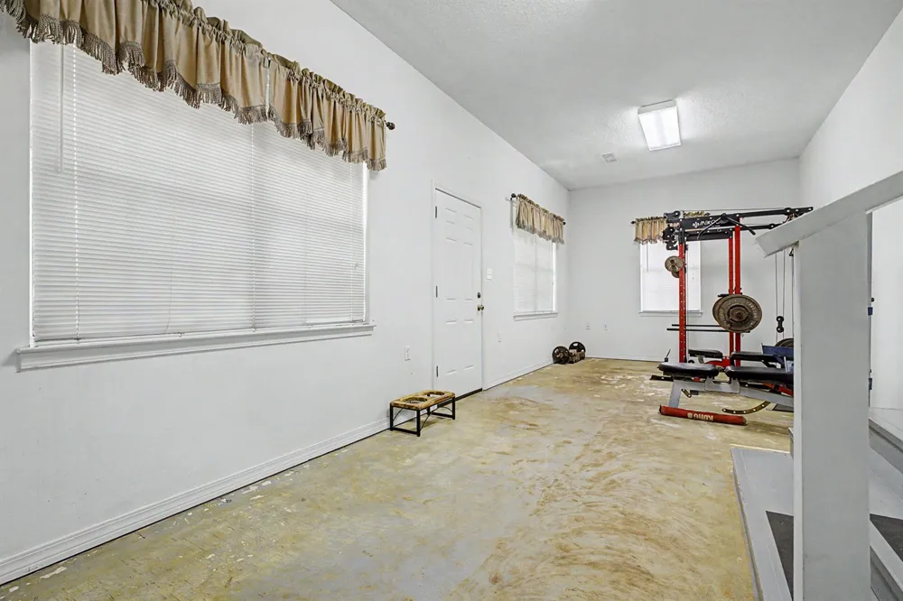 7327 Glidden Lane 