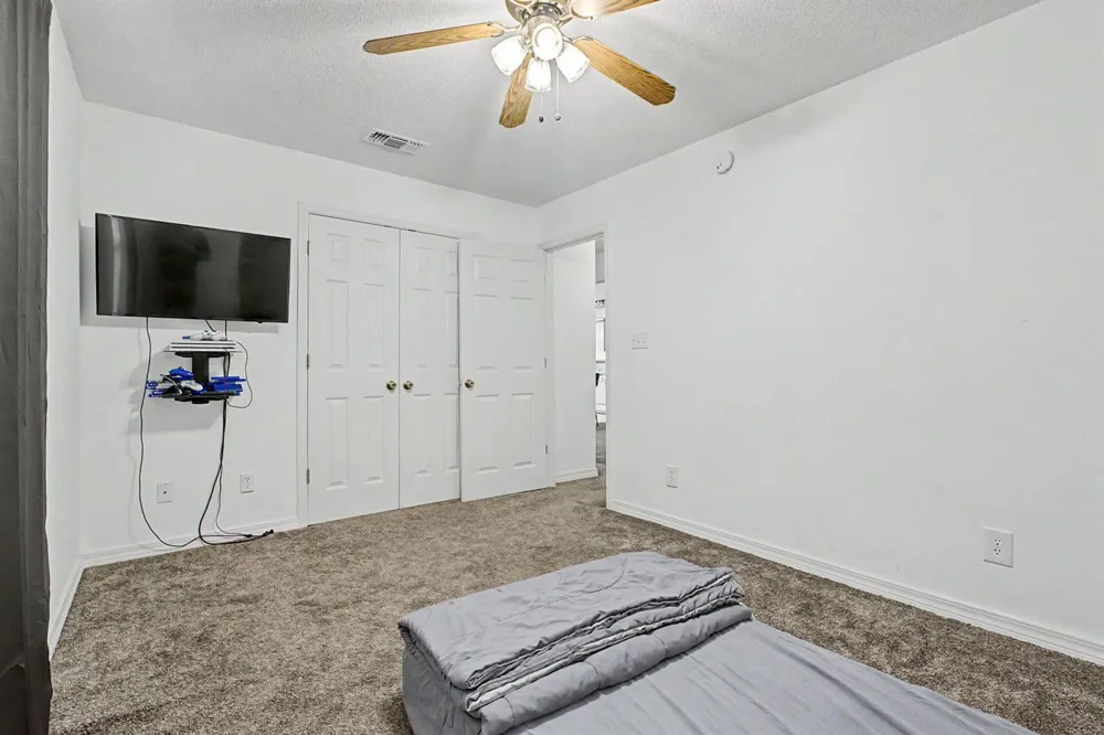 7327 Glidden Lane 