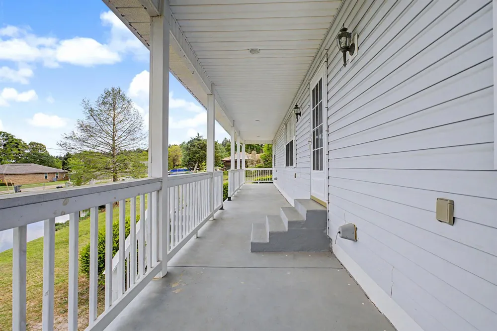 7327 Glidden Lane 