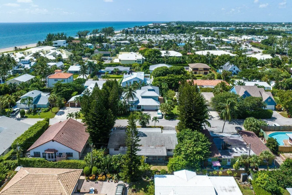 13 Sailfish Lane Ocean Ridge, FL 33435