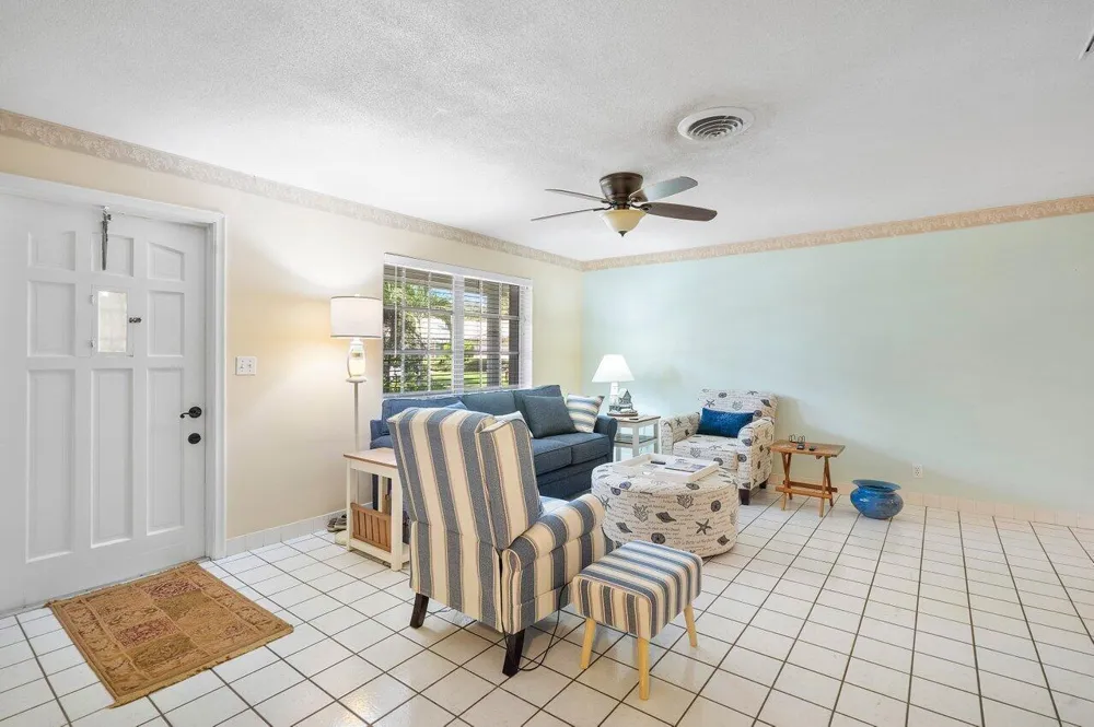 13 Sailfish Lane Ocean Ridge, FL 33435