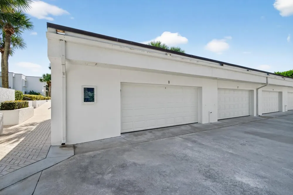 5790 Jimmy Buffett Mem Highway Vero Beach, FL 32963