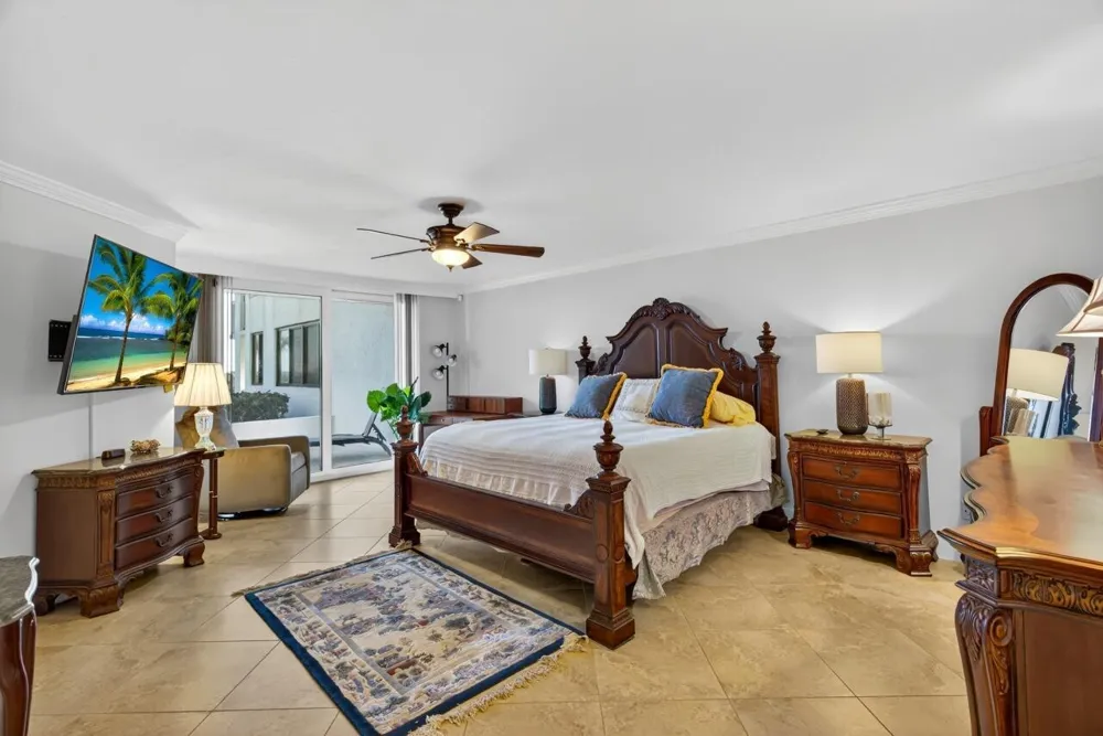 5790 Jimmy Buffett Mem Highway Vero Beach, FL 32963