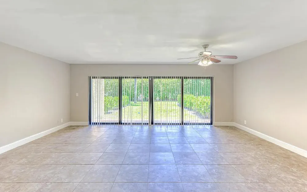 663 Dover Street #10 Boca Raton, FL 33487