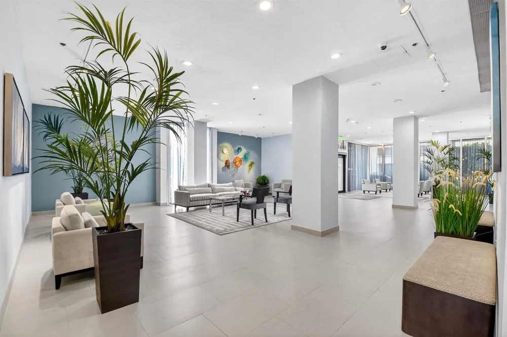 5540 Ocean Drive #9b Singer Island, FL 33404