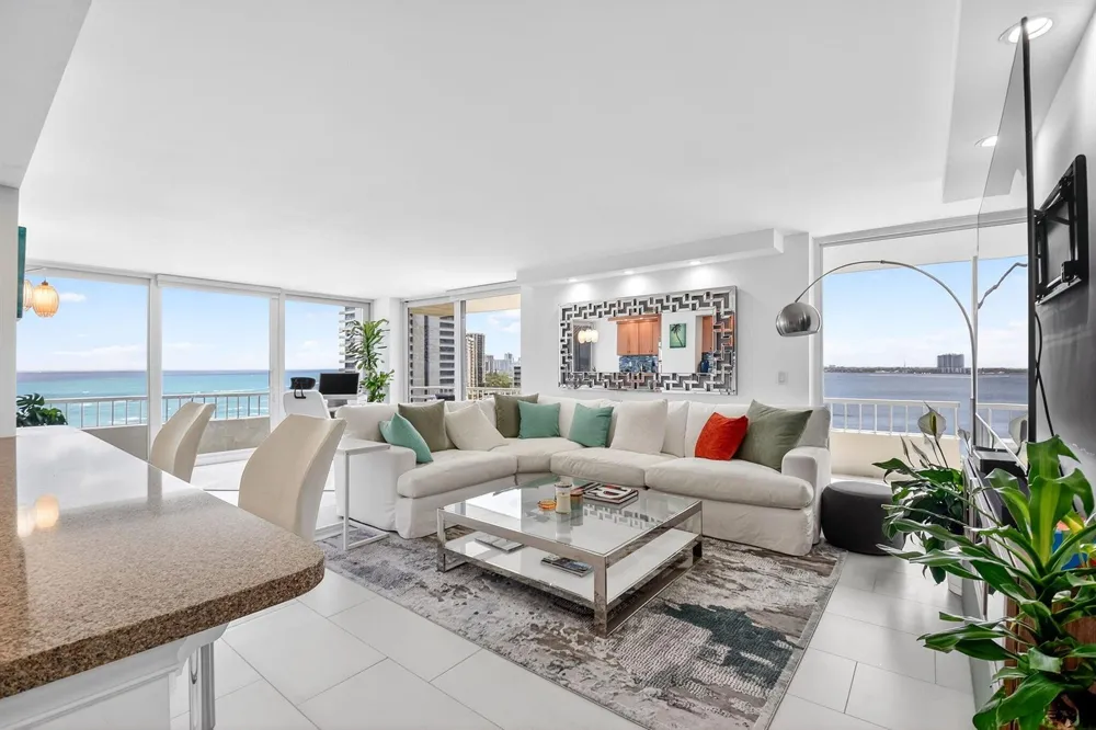 5540 Ocean Drive #9b Singer Island, FL 33404