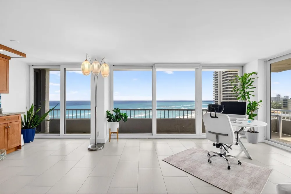 5540 Ocean Drive #9b Singer Island, FL 33404