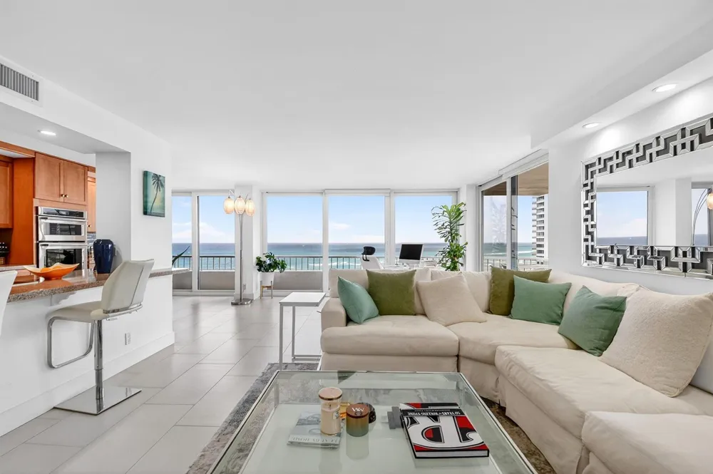 5540 Ocean Drive #9b Singer Island, FL 33404