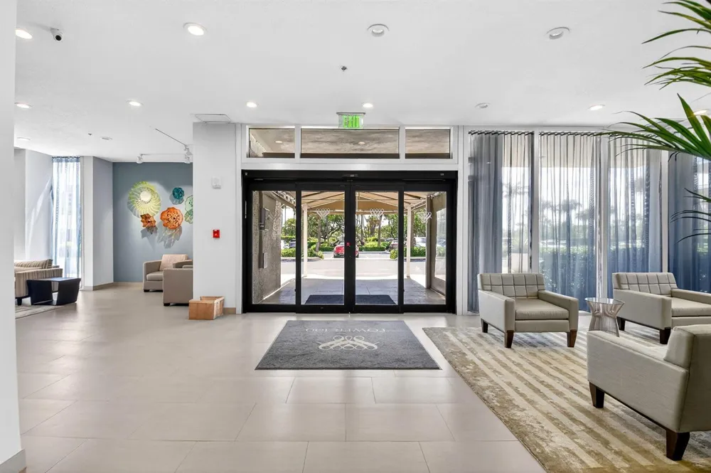 5540 Ocean Drive #9b Singer Island, FL 33404