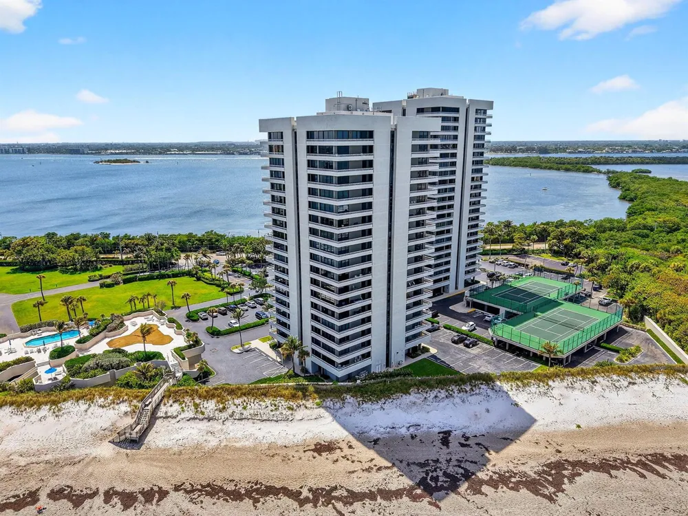 5540 Ocean Drive #9b Singer Island, FL 33404