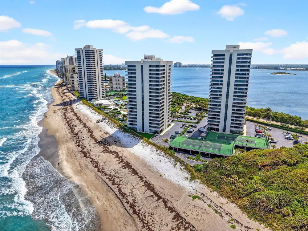 5540 Ocean Drive #9b Singer Island, FL 33404