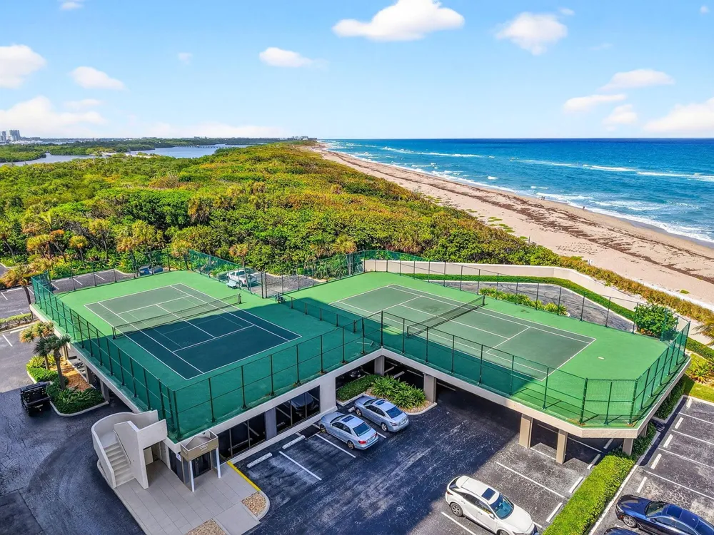 5540 Ocean Drive #9b Singer Island, FL 33404