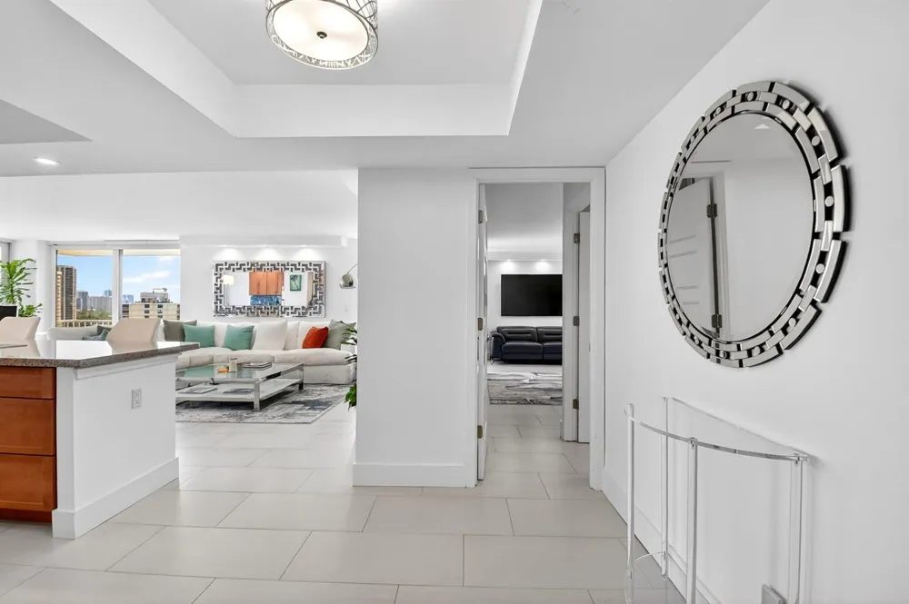 5540 Ocean Drive #9b Singer Island, FL 33404