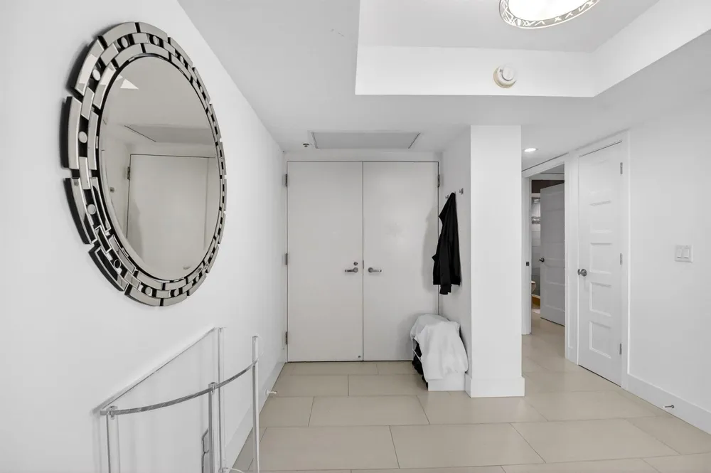 5540 Ocean Drive #9b Singer Island, FL 33404