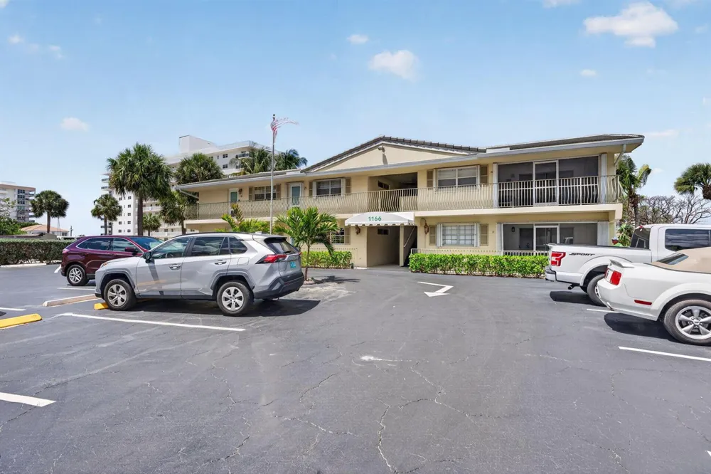 1166 Hillsboro Mile #26 Hillsboro Beach, FL 33062