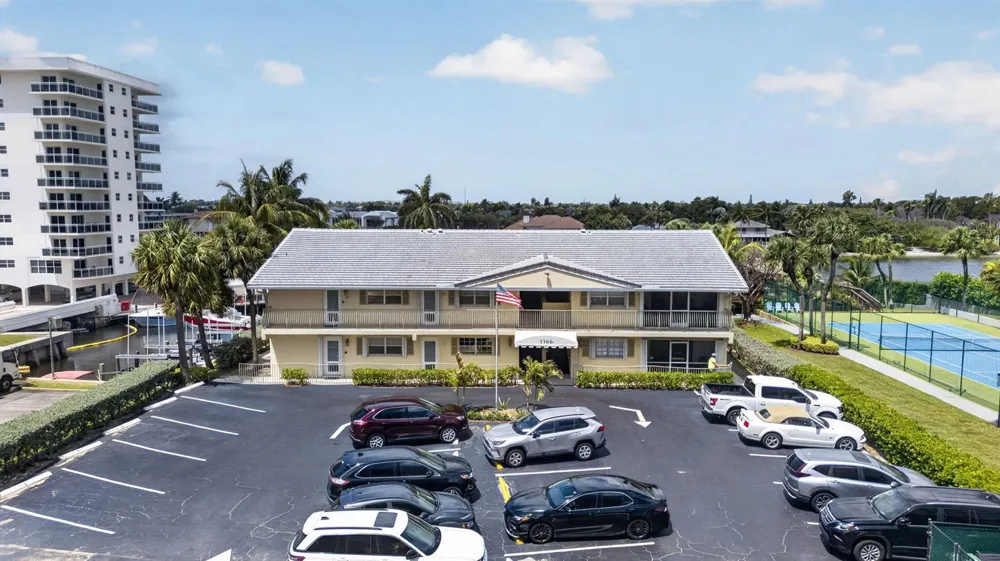 1166 Hillsboro Mile #26 Hillsboro Beach, FL 33062