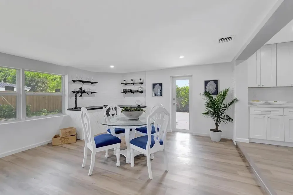 1950 NE 30th Street Lighthouse Point, FL 33064