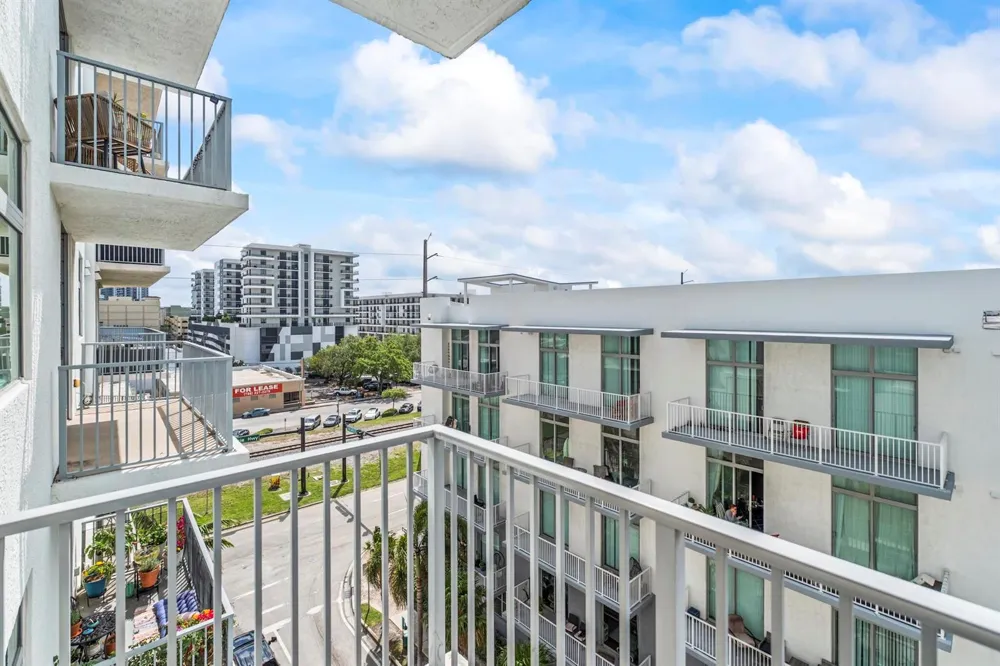 140 S Dixie Highway #533 Hollywood, FL 33020