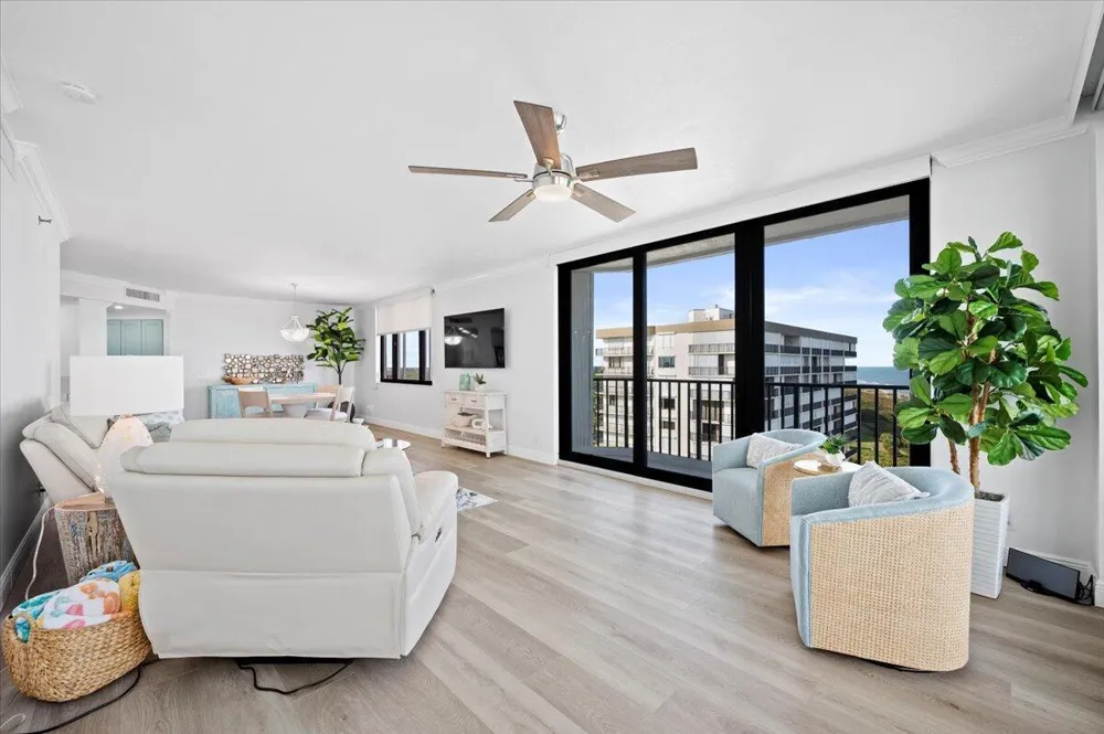 3120 Hwy A1a #1401 Hutchinson Island, FL 34949