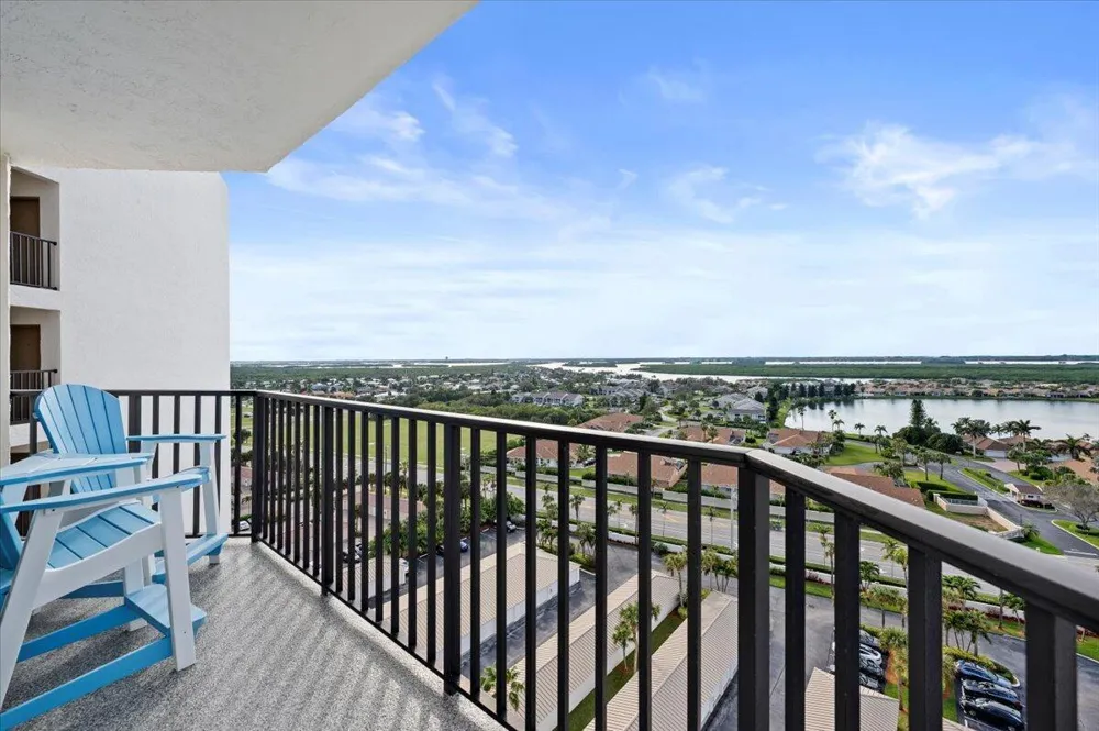 3120 Hwy A1a #1401 Hutchinson Island, FL 34949