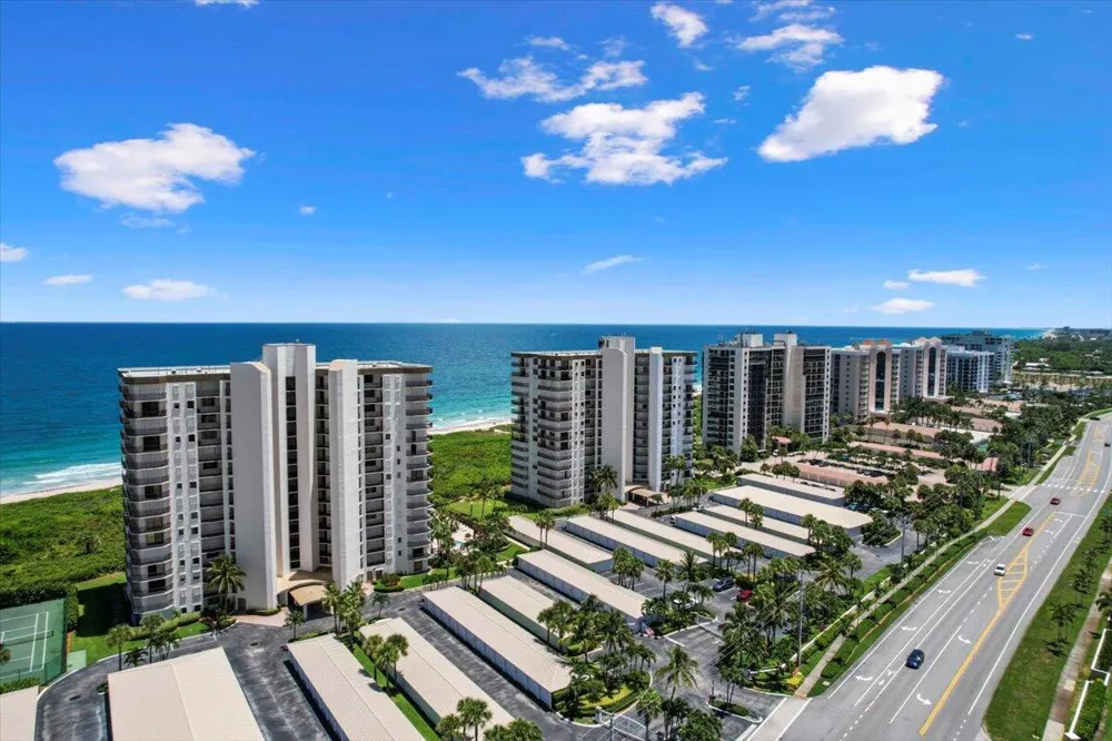 3120 Hwy A1a #1401 Hutchinson Island, FL 34949