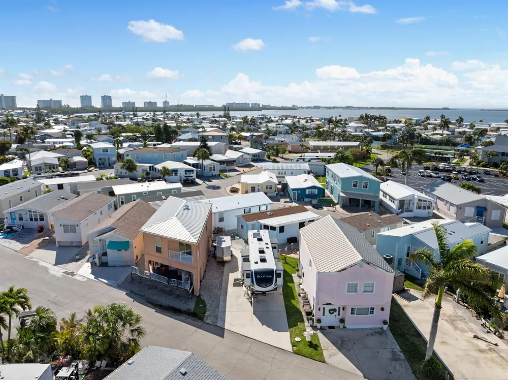 340 Nettles Boulevard Jensen Beach, FL 34957