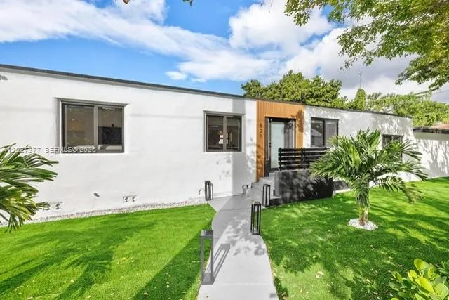 501 NW 46th St Miami, FL 33127