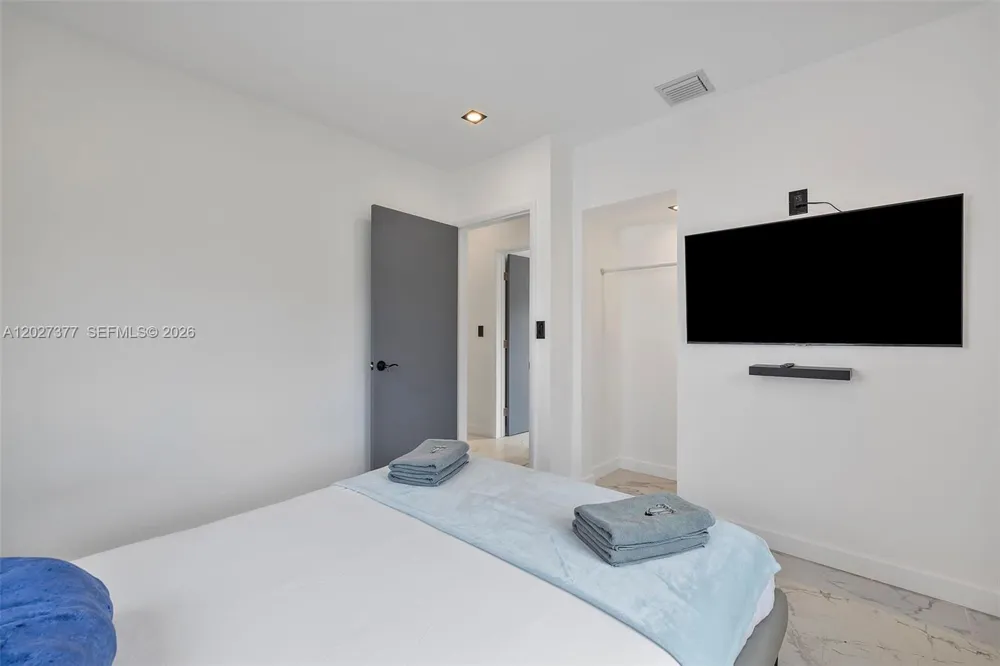 501 NW 46th St Miami, FL 33127