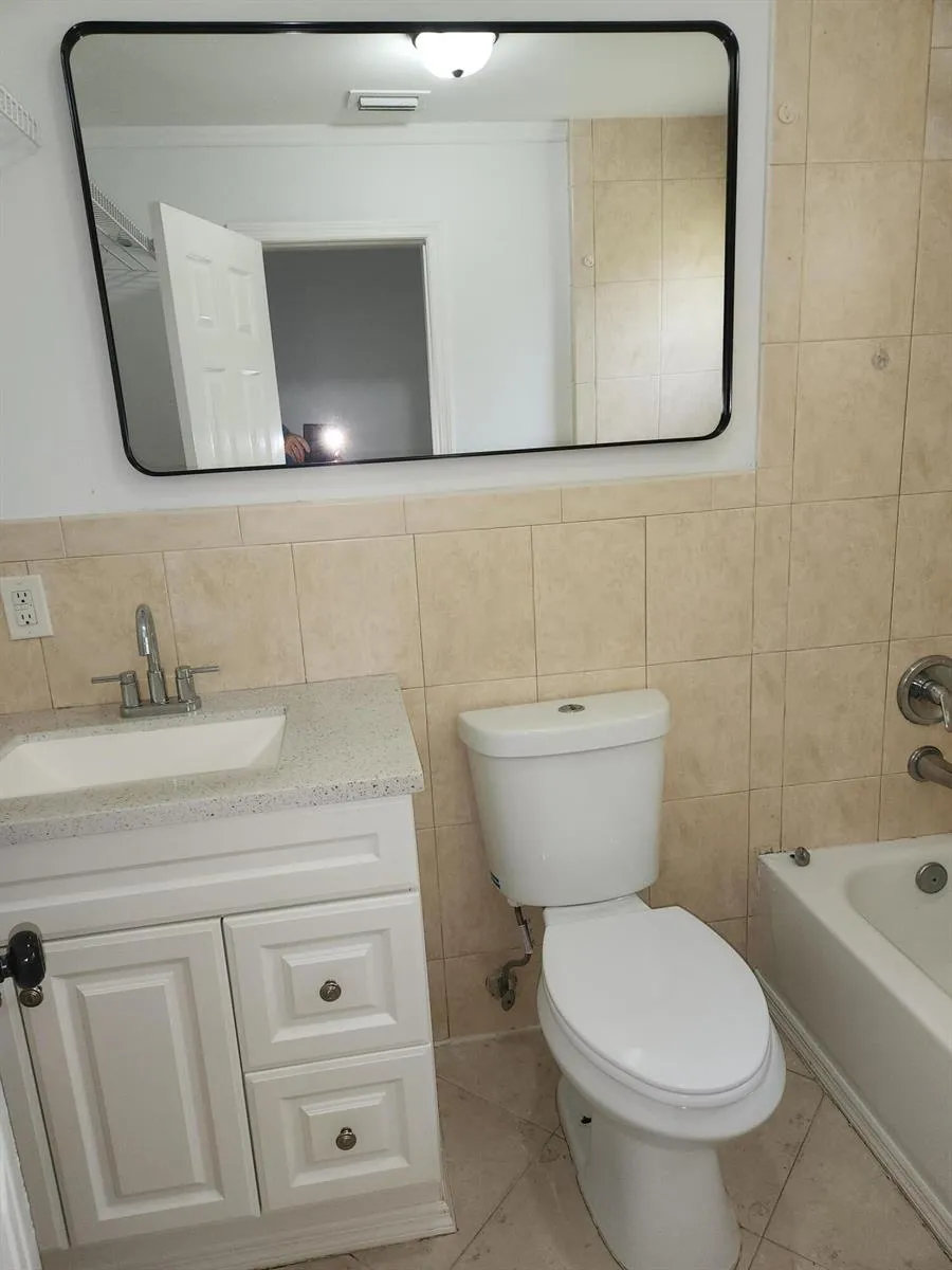 210 NW 13th Avenue Delray Beach, FL 33444