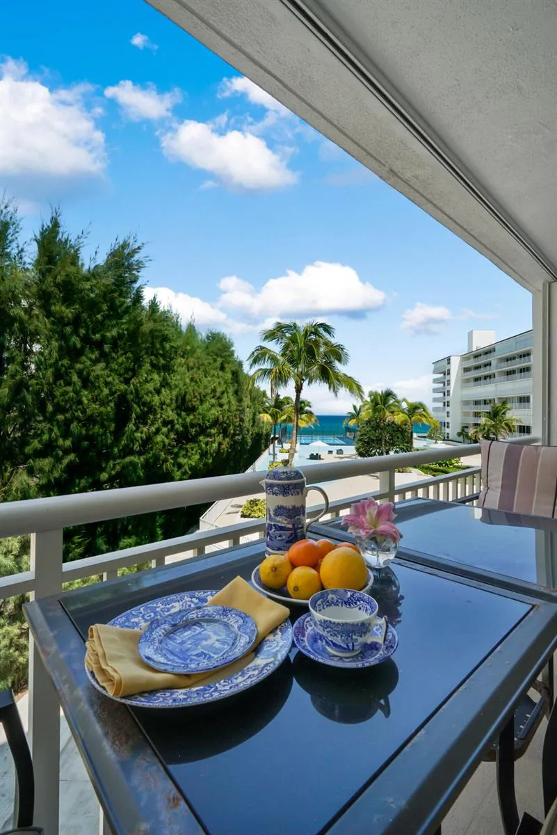 3546 S Ocean Boulevard #420 South Palm Beach, FL 33480