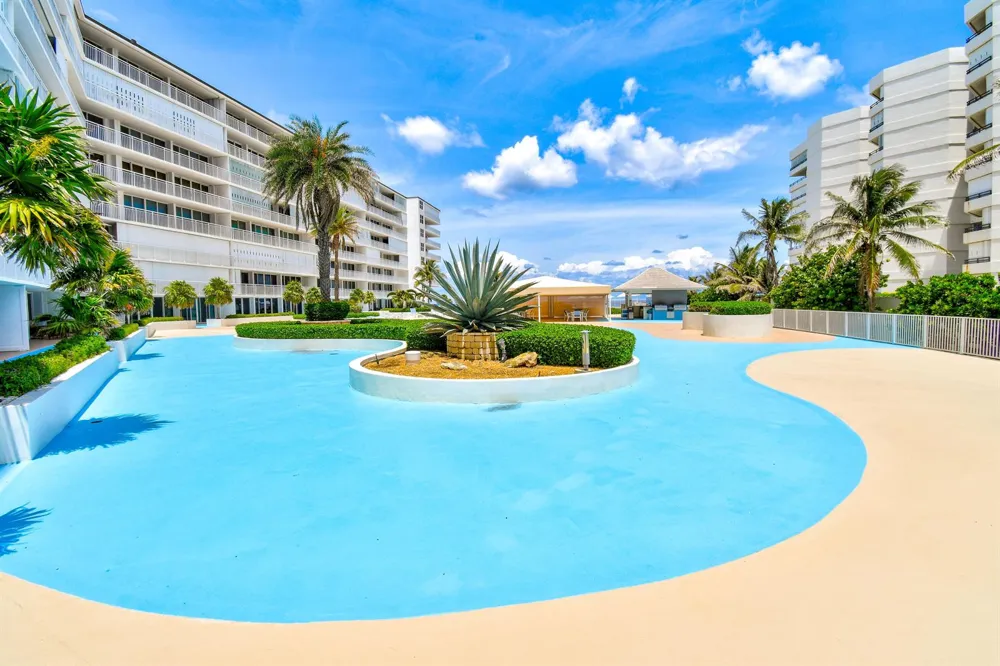 3546 S Ocean Boulevard #420 South Palm Beach, FL 33480