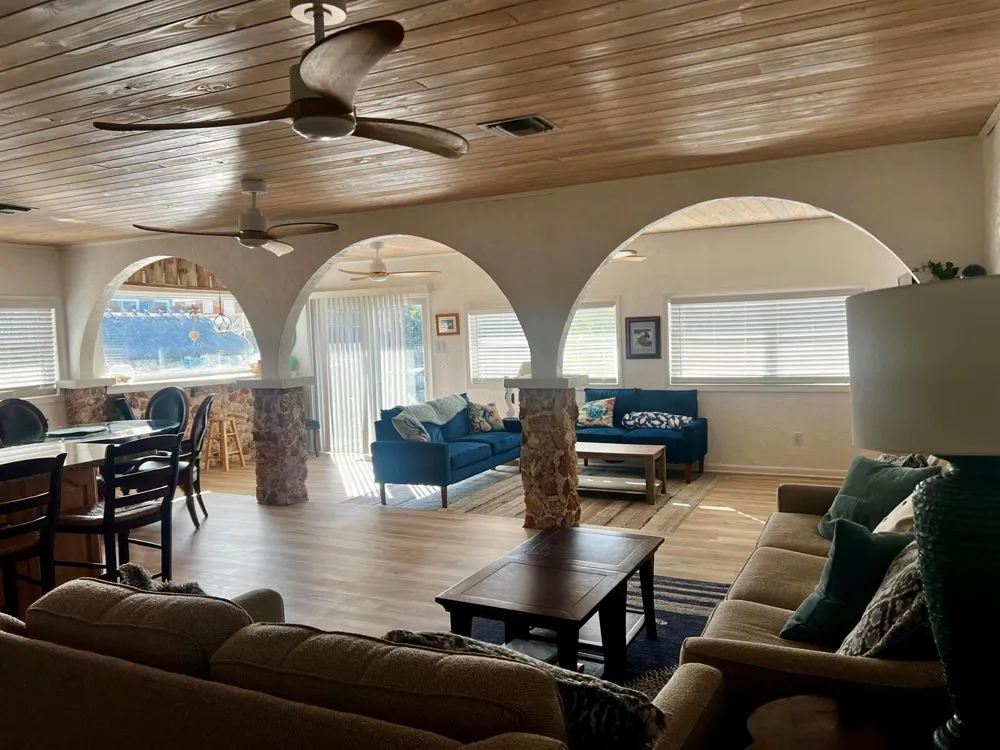 1540 Lantana Lane 