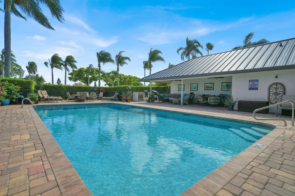 181 Atlantis Boulevard #C Atlantis, FL 33462