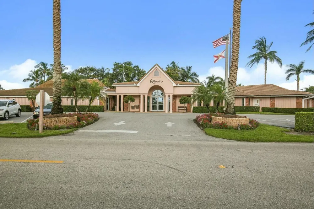 181 Atlantis Boulevard #C Atlantis, FL 33462