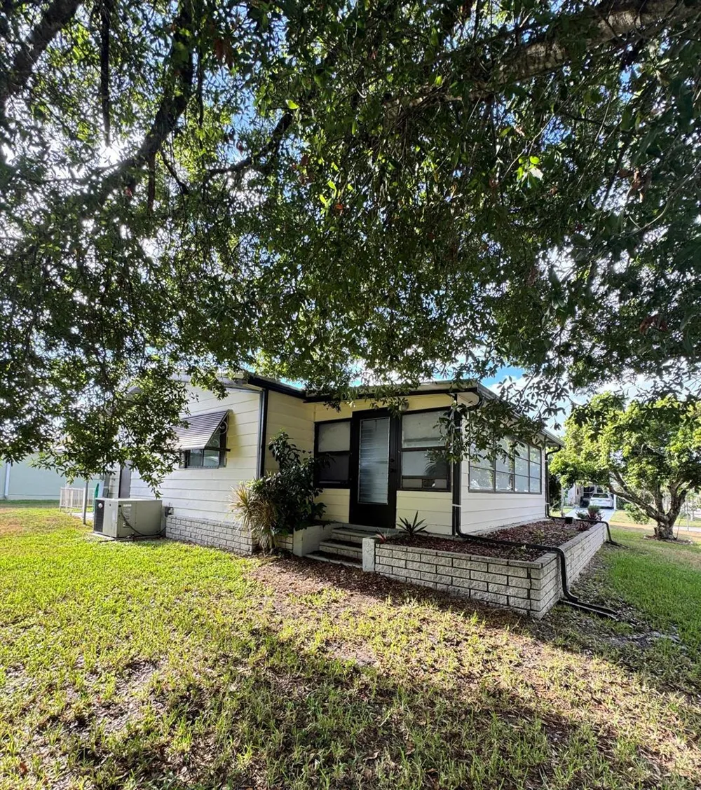 1 Grande Camino Court Fort Pierce, FL 34951