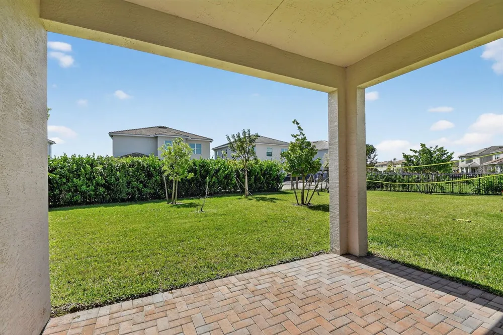 5632 Liberty Lane Westlake, FL 33470