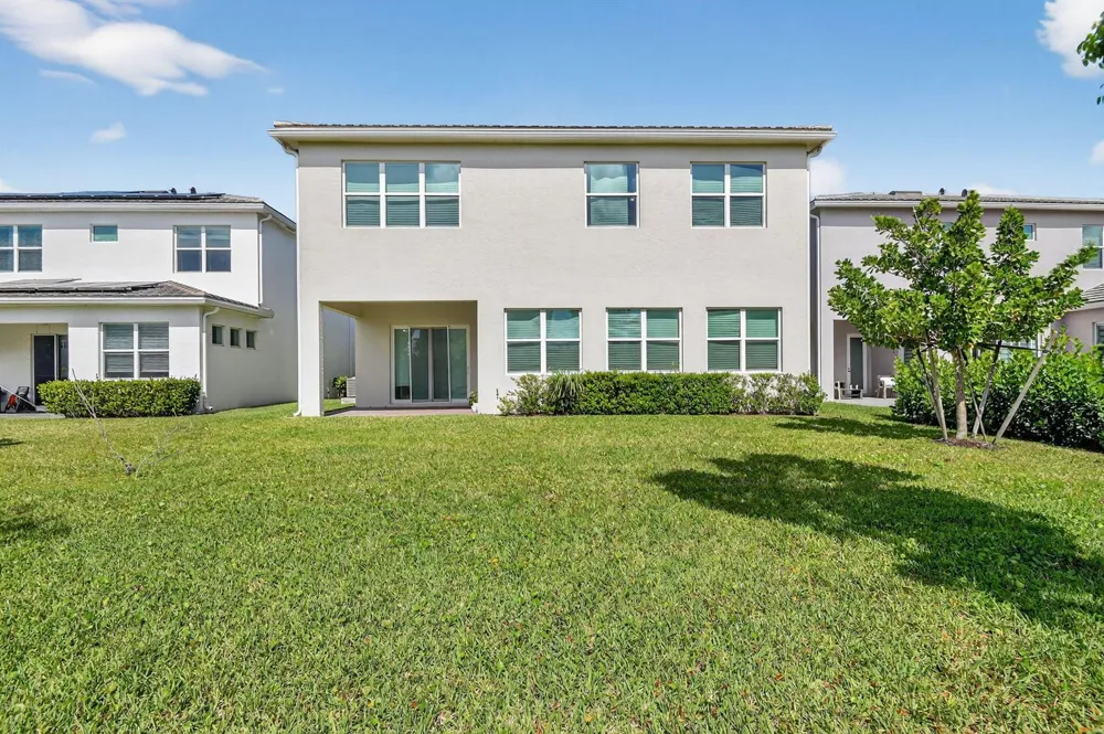 5632 Liberty Lane Westlake, FL 33470