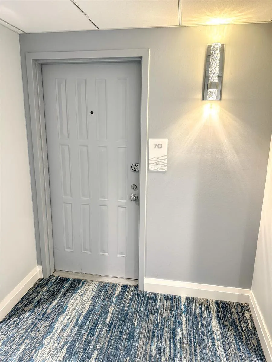 3420 S Ocean Boulevard #7o Highland Beach, FL 33487