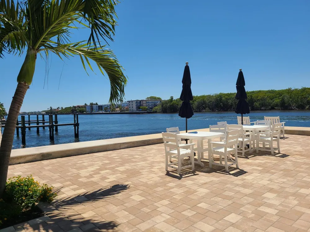 5530 Ocean Boulevard #106 Ocean Ridge, FL 33435