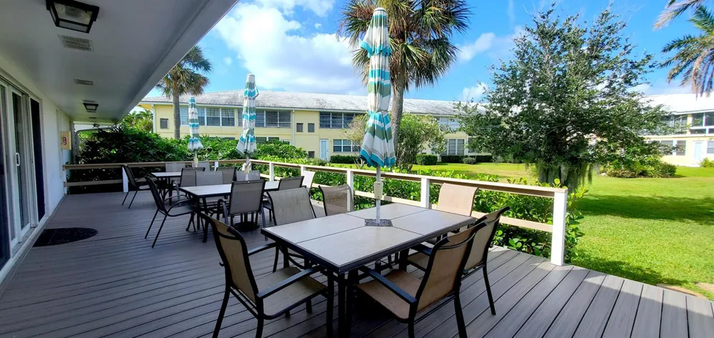 5530 Ocean Boulevard #106 Ocean Ridge, FL 33435