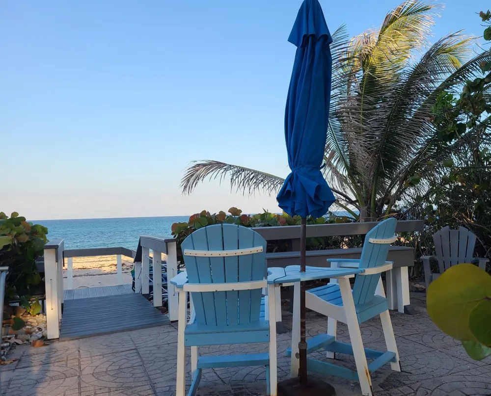 5530 Ocean Boulevard #106 Ocean Ridge, FL 33435
