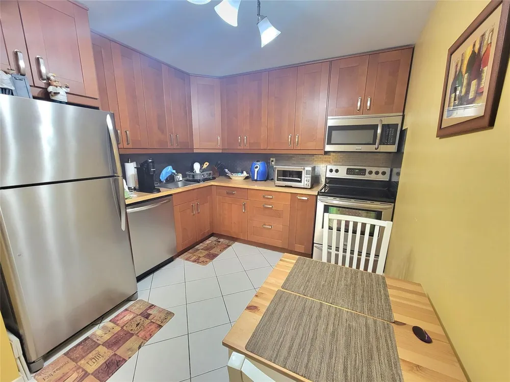 8260 SW 24th Street #6203 North Lauderdale, FL 33068