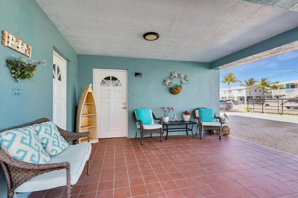 180 La Paloma Road Key Largo, FL 33037