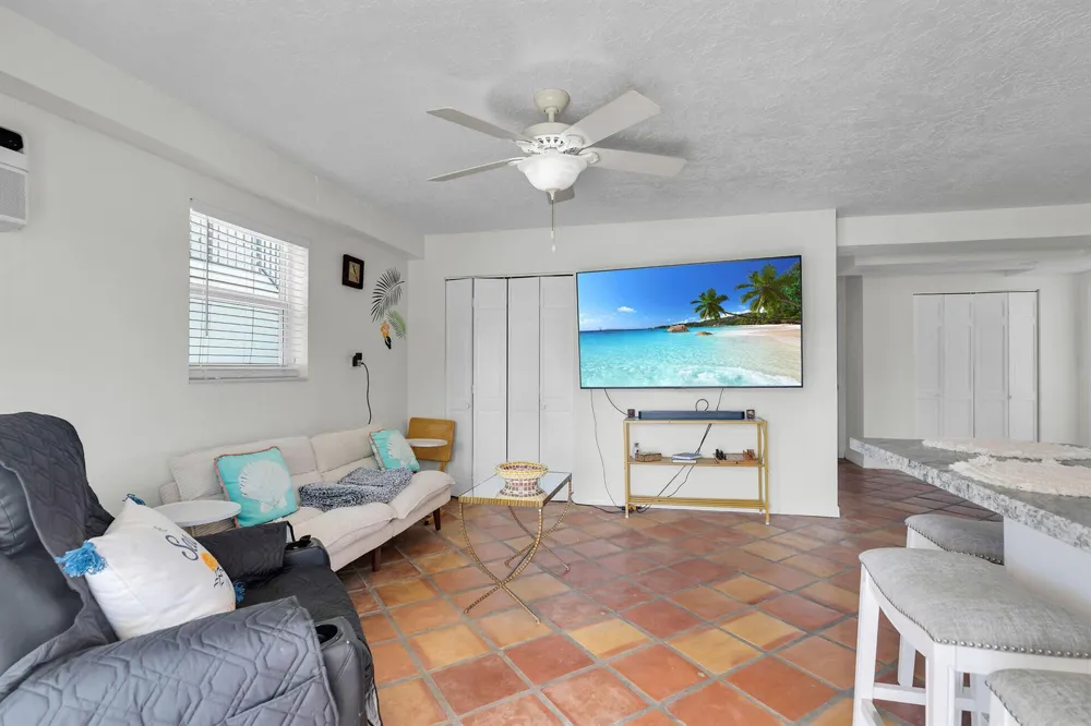 180 La Paloma Road Key Largo, FL 33037