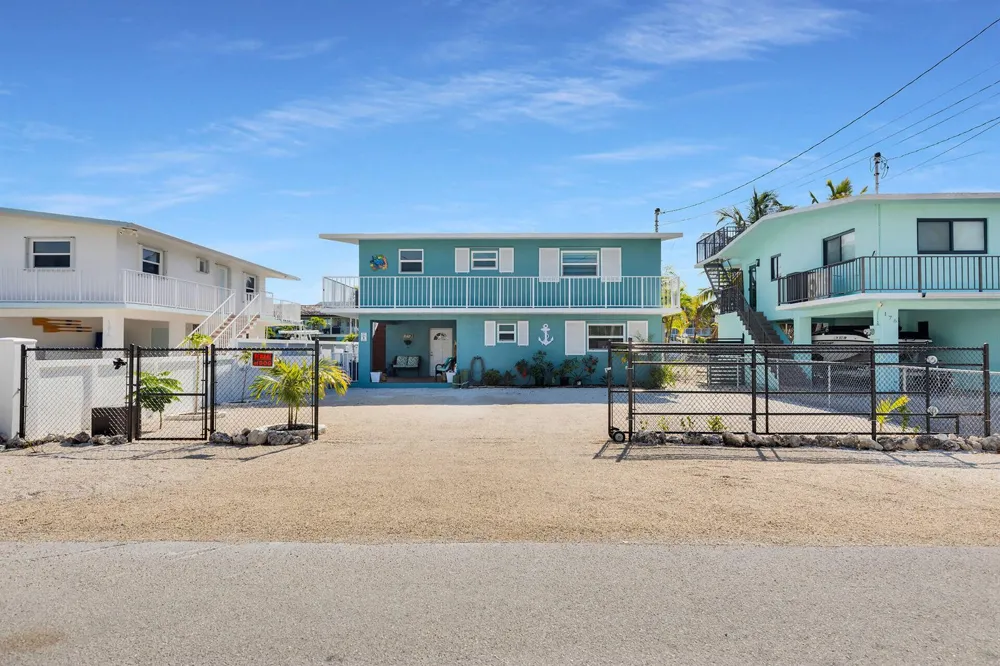 180 La Paloma Road Key Largo, FL 33037