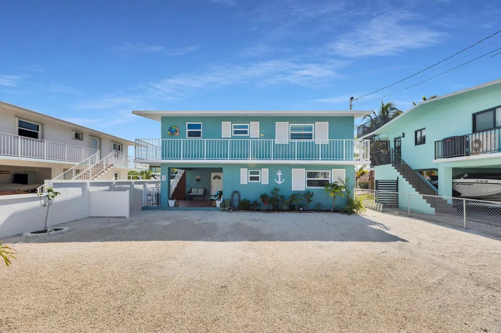 180 La Paloma Road Key Largo, FL 33037