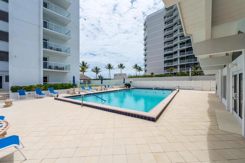 2909 S Ocean Boulevard #6a3 Highland Beach, FL 33487
