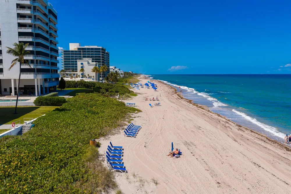 2909 S Ocean Boulevard #6a3 Highland Beach, FL 33487