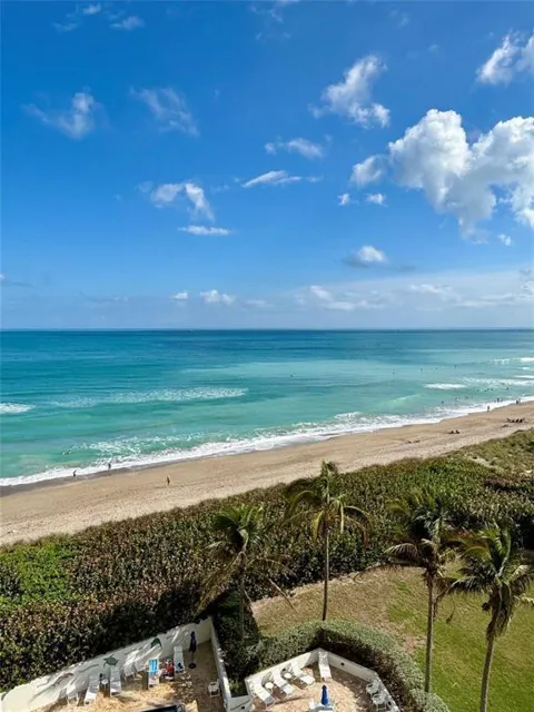 9650 S Ocean Drive S #809