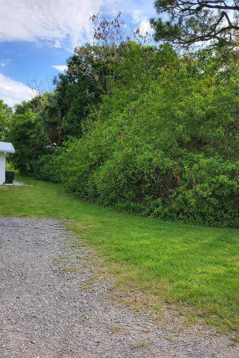 Jacobs Road Fort Pierce, FL 34982